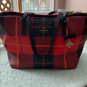 Kate Spade ♠️ iconic red & black plaid tote